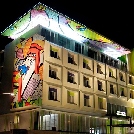 Maxonehotels.Com At Vivo ปาเลมบัง ภายนอก รูปภาพ