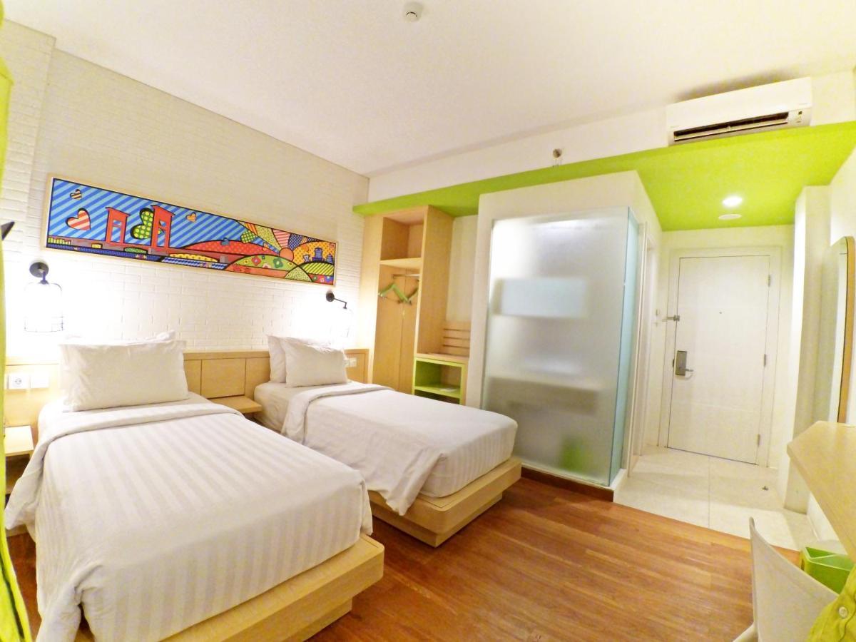 Maxonehotels.Com At Vivo ปาเลมบัง ภายนอก รูปภาพ