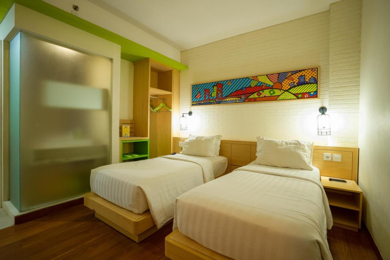 Maxonehotels.Com At Vivo ปาเลมบัง ภายนอก รูปภาพ