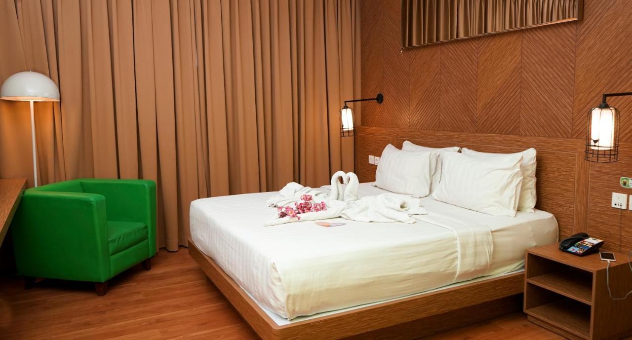 Maxonehotels.Com At Vivo ปาเลมบัง ภายนอก รูปภาพ