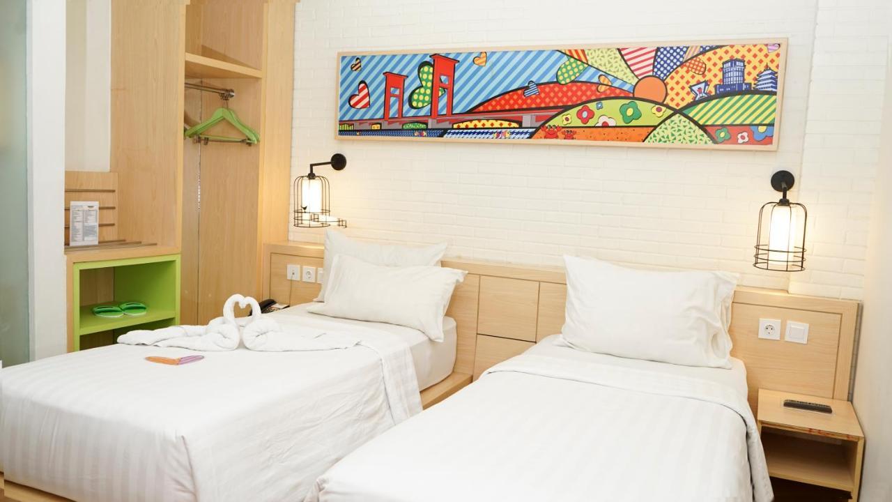 Maxonehotels.Com At Vivo ปาเลมบัง ภายนอก รูปภาพ